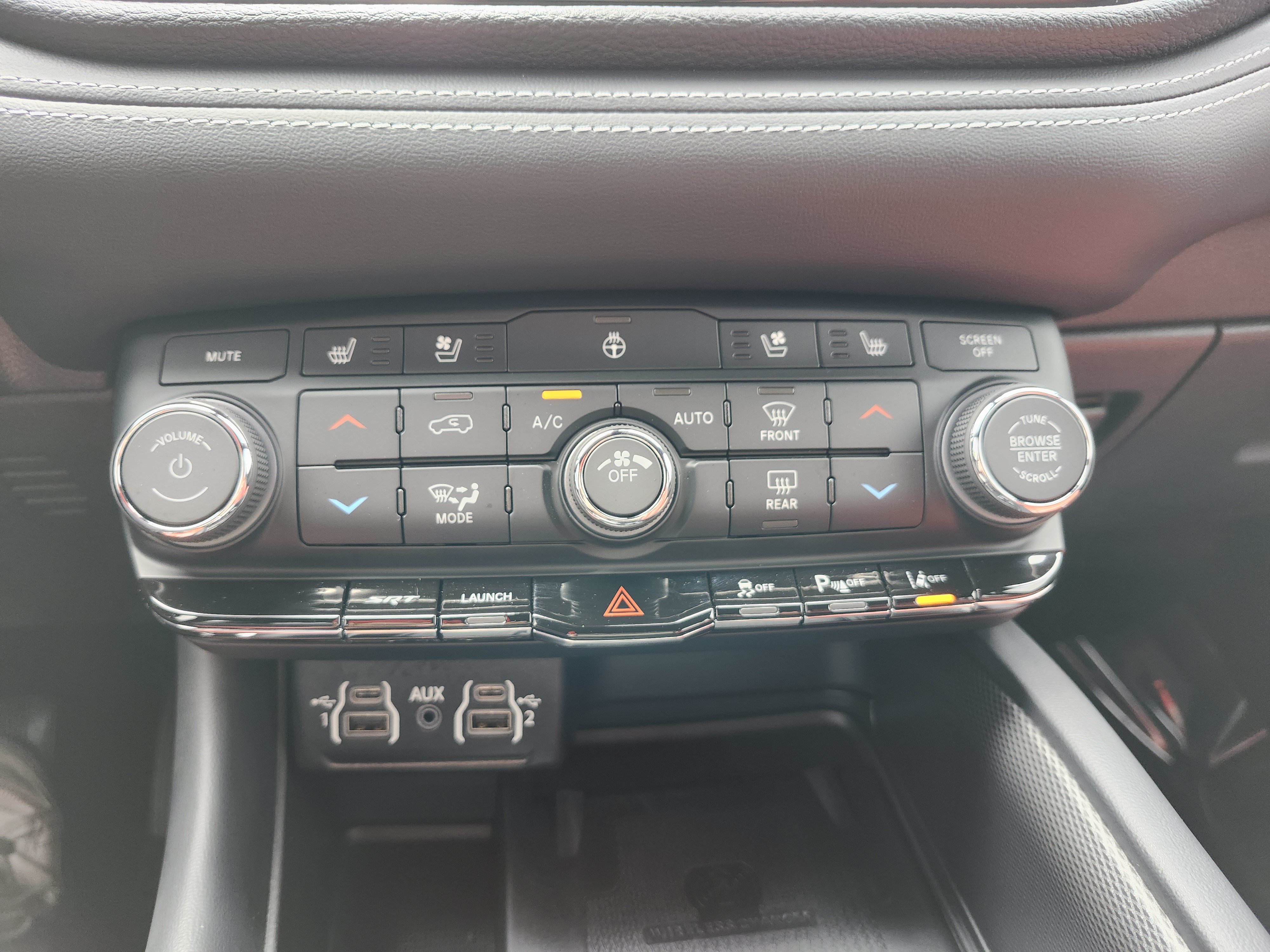 Used 2024 Dodge Durango SRT AWD/4WD image 39