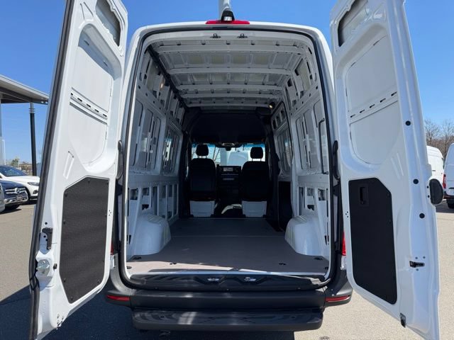New 2026 Mercedes-Benz Sprinter 2500 image 11