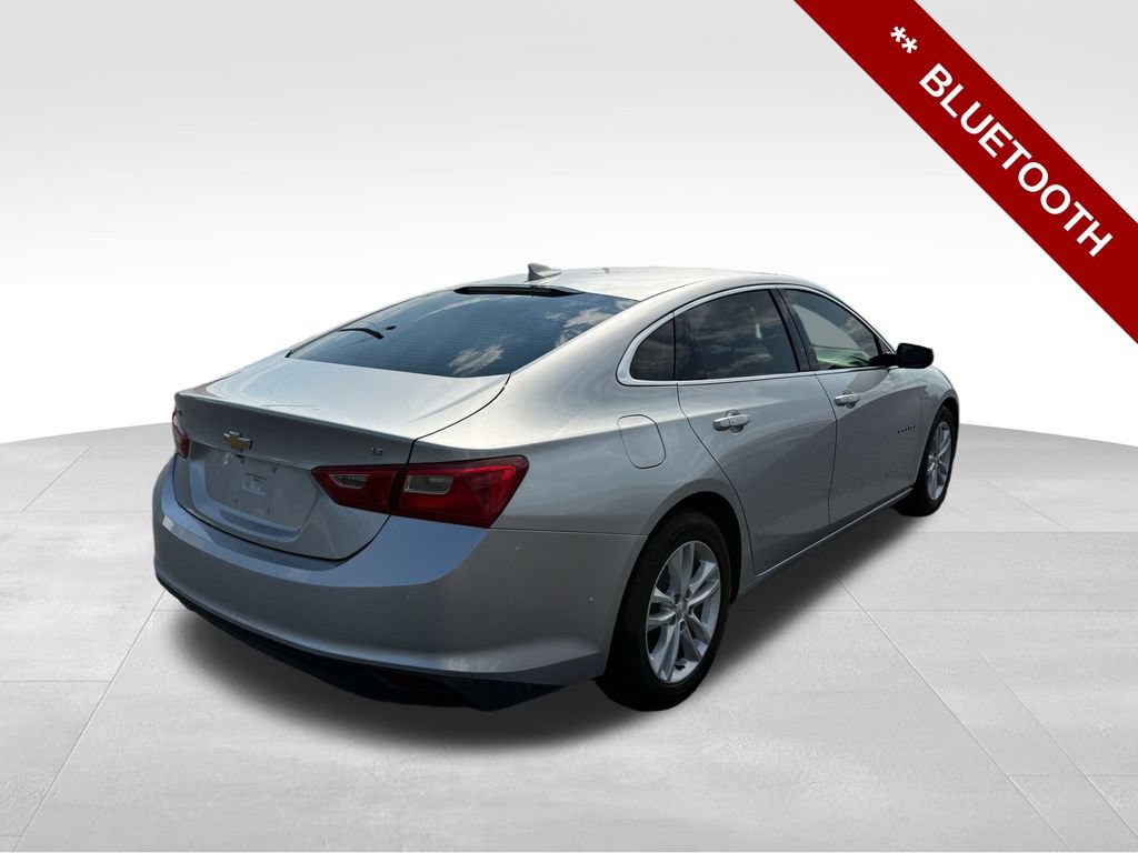 Used 2018 Chevrolet Malibu LT FWD image 6