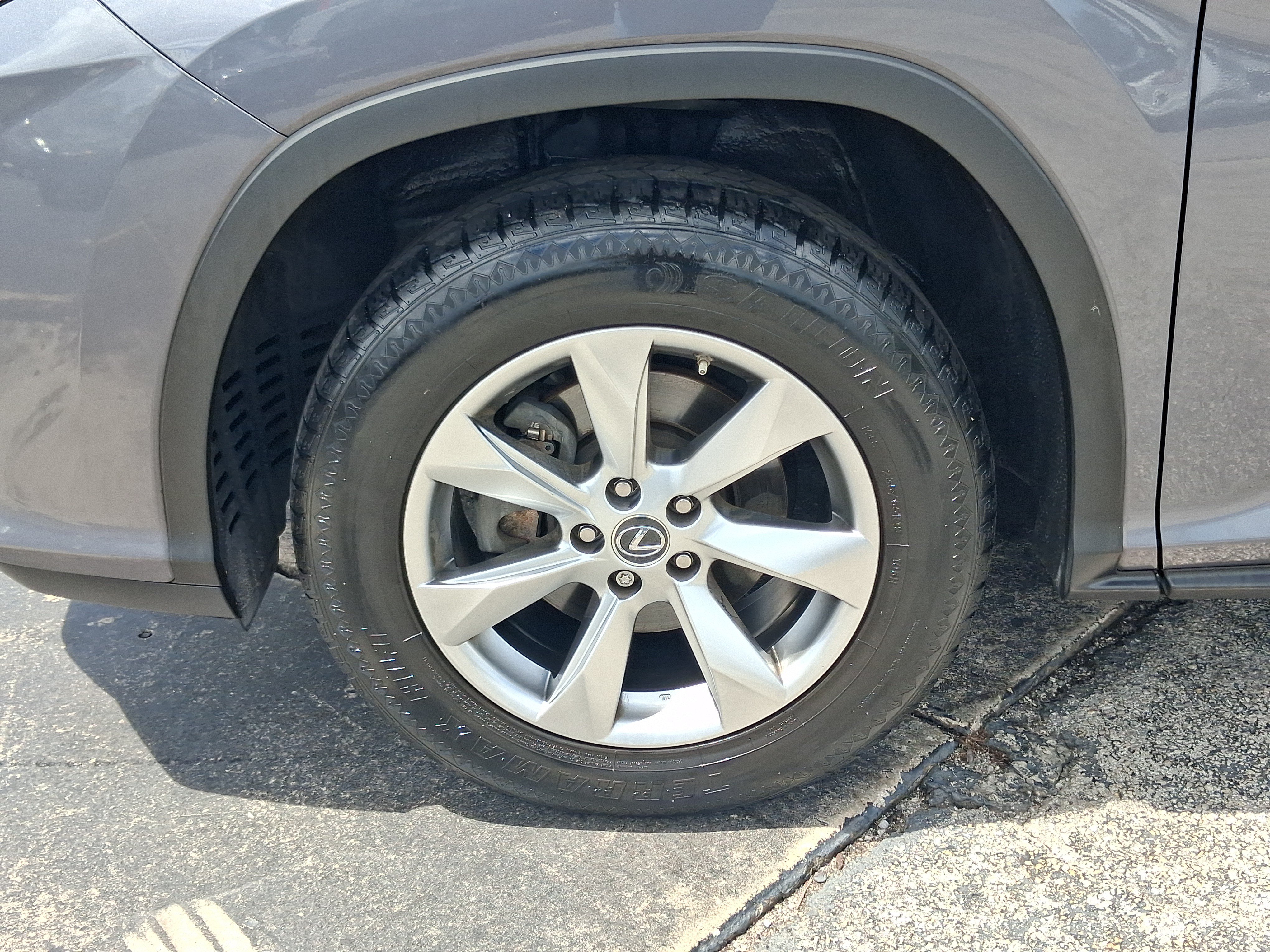 Used 2019 Lexus RX 350 FWD w/ Accessory Package image 8
