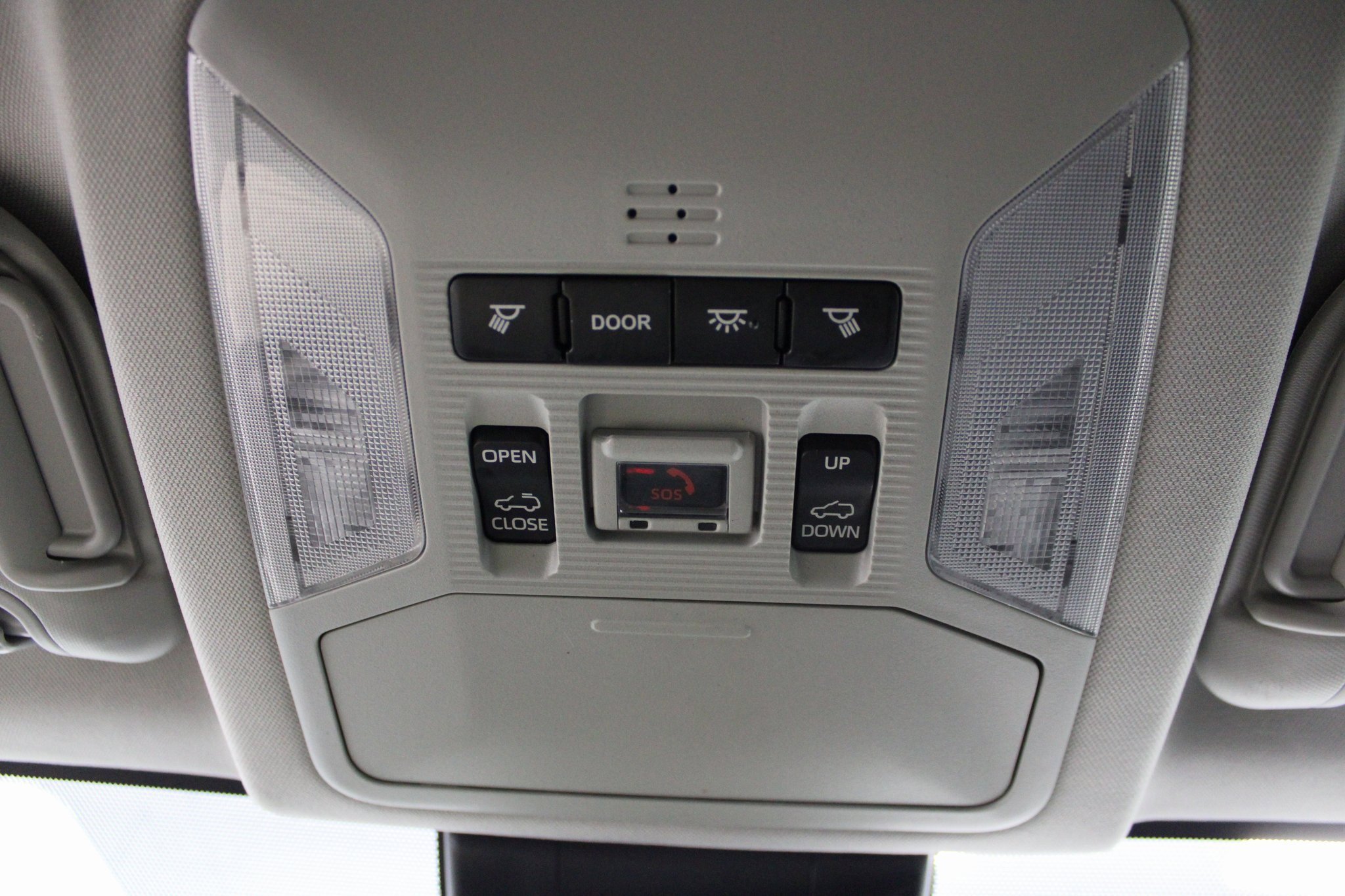 Used 2021 Toyota RAV4 XLE image 41