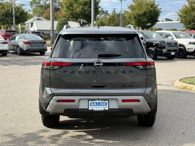 New 2025 Nissan Pathfinder SL w/ Black Appearance Package image 6