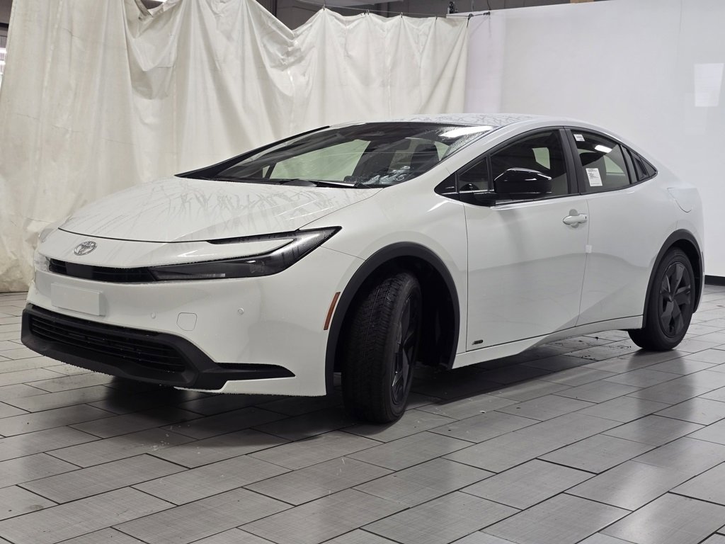 New 2026 Toyota Prius LE image 10