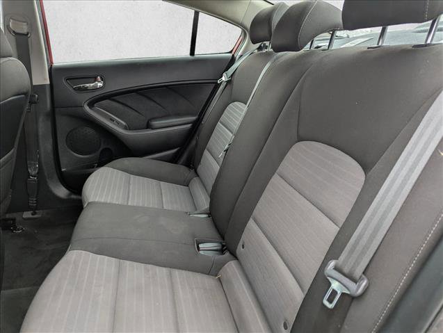 Used 2018 Kia Forte S image 24