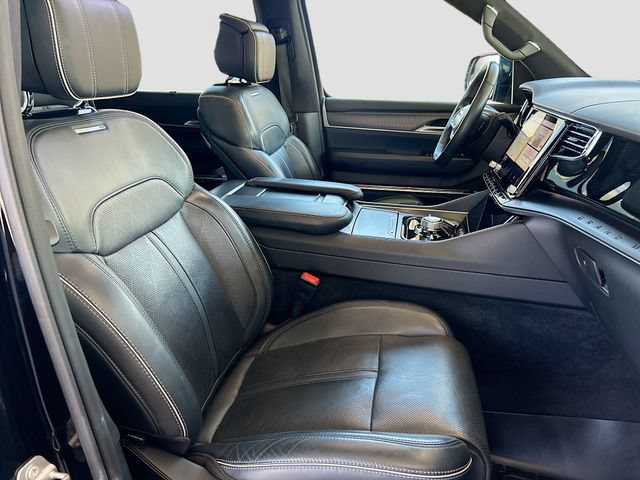 Used 2024 Jeep Grand Wagoneer L Series II w/ Quick Order Packagew 28T AWD/4WD image 27