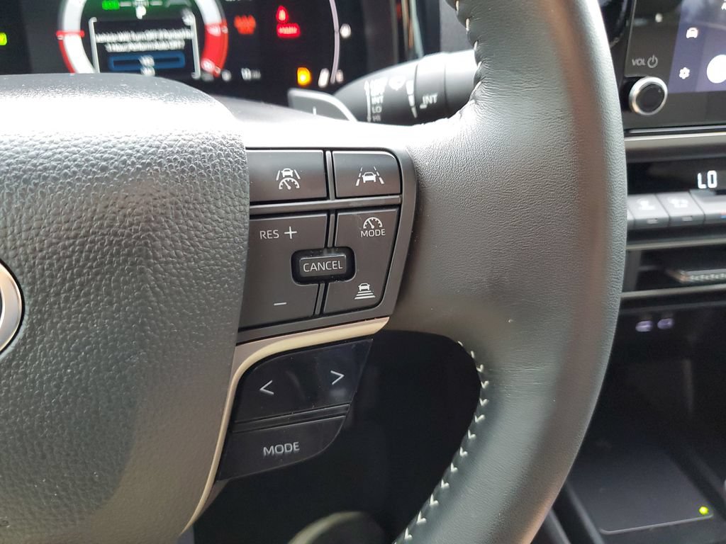 Certified 2026 Toyota Camry SE FWD image 20