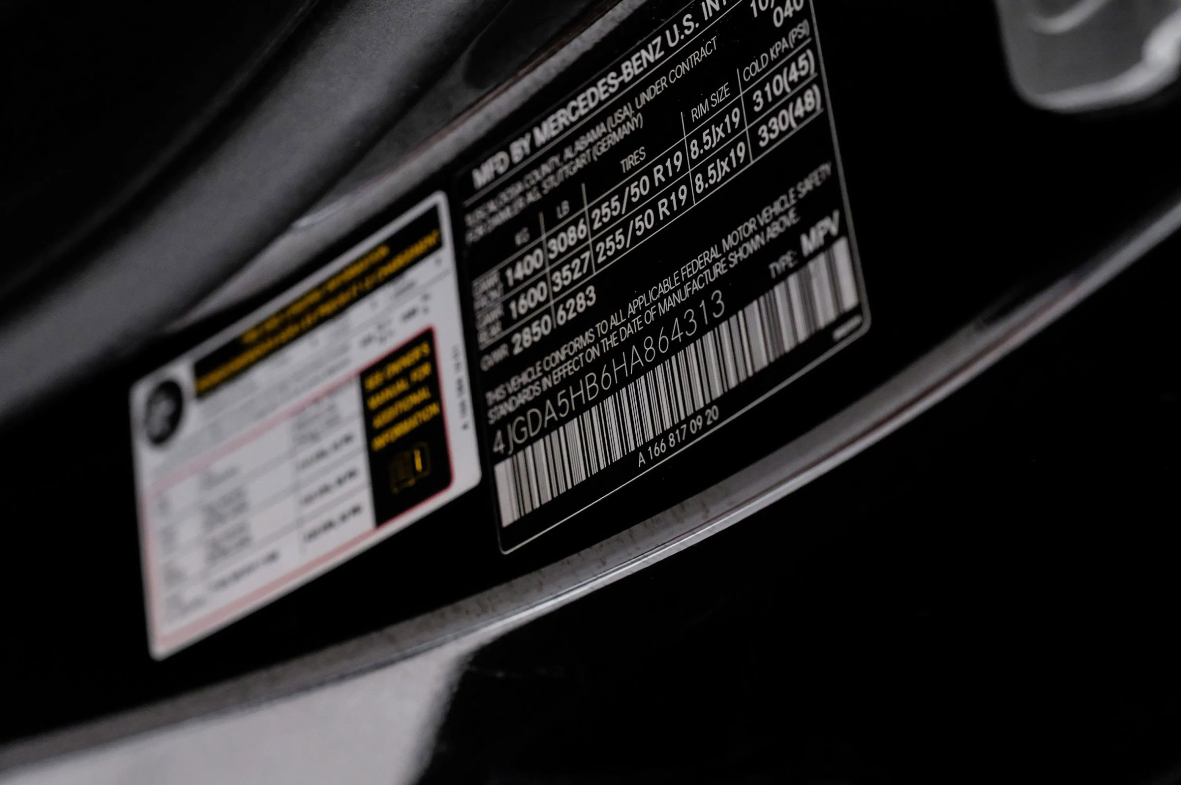 Used 2017 Mercedes-Benz GLE 350 4MATIC w/ Premium 1 Package image 64