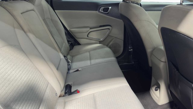 Used 2021 Kia Soul EX FWD image 15
