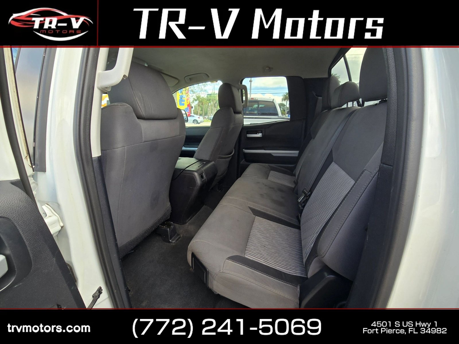 Used 2014 Toyota Tundra SR5 w/ SR5 Upgrade Package RWD image 10