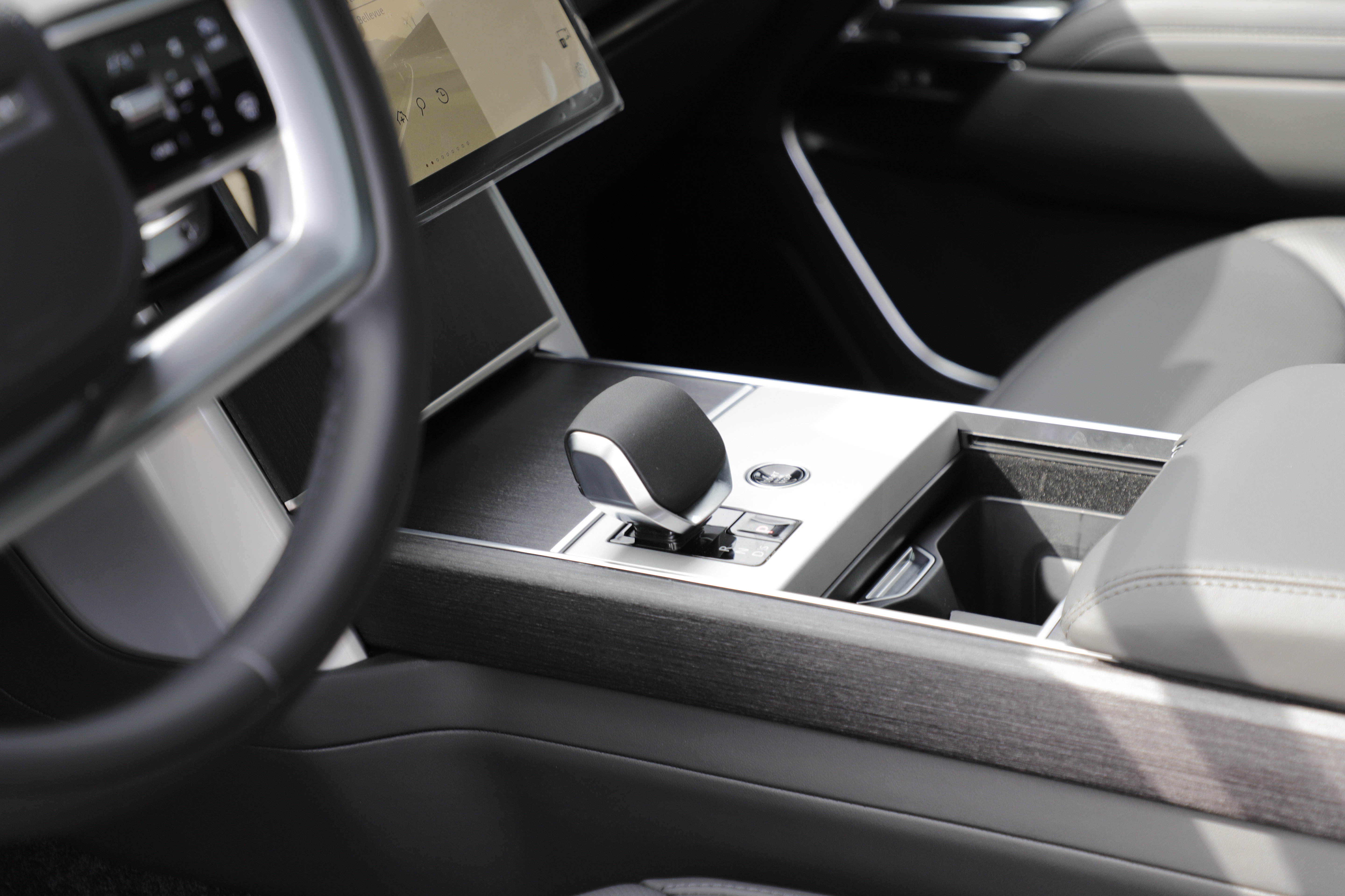 New 2026 Land Rover Range Rover SE AWD/4WD image 22