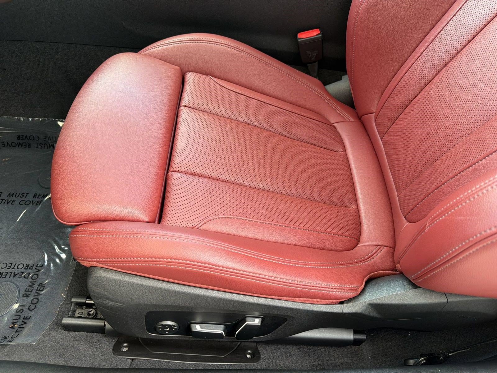 Used 2024 BMW 430i Coupe w/ M Sport Package RWD image 14