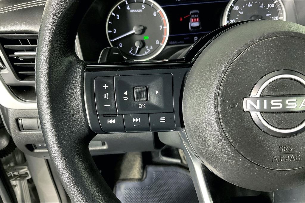 Certified 2023 Nissan Rogue SV image 25