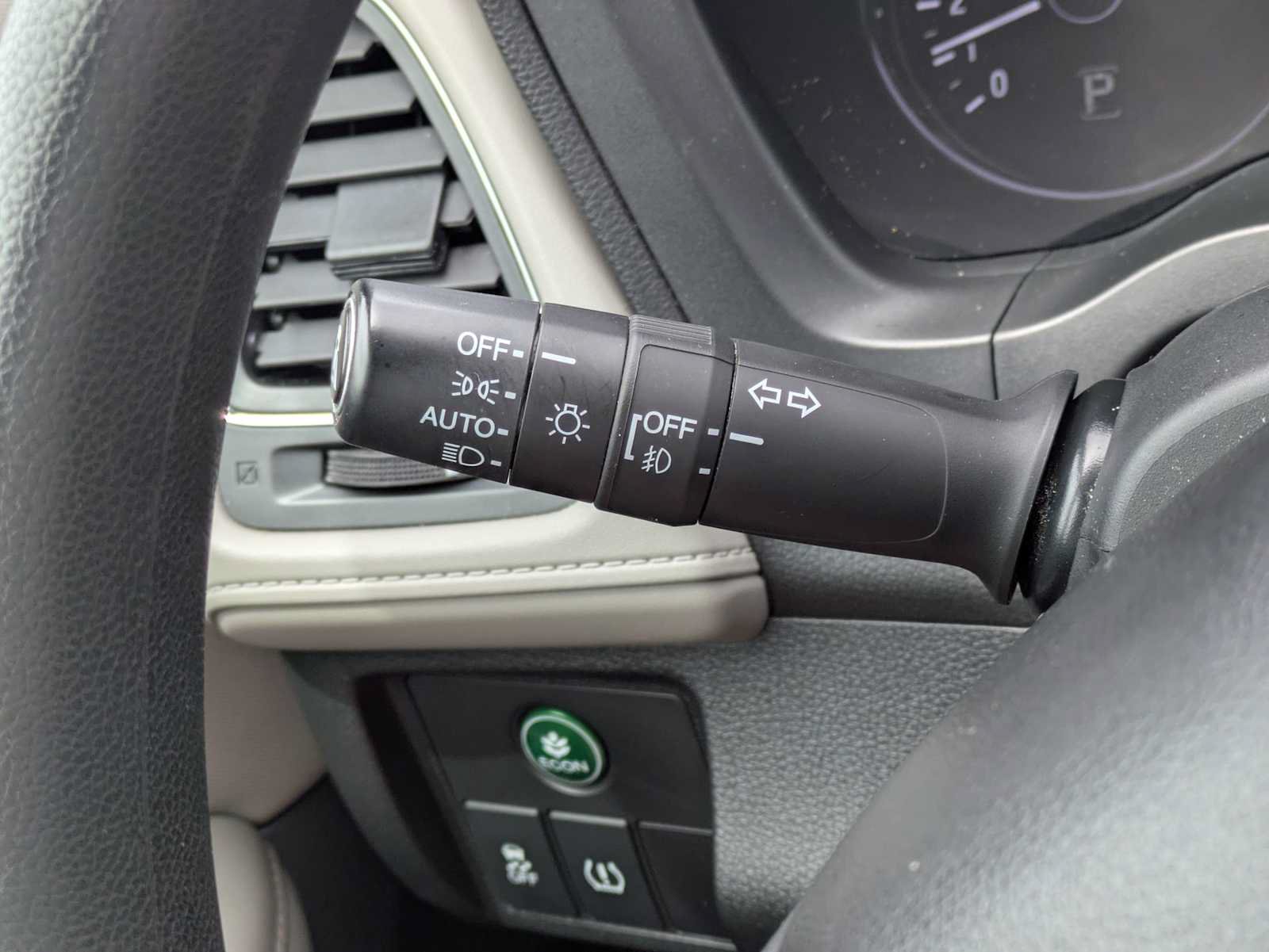 Used 2017 Honda HR-V EX image 28