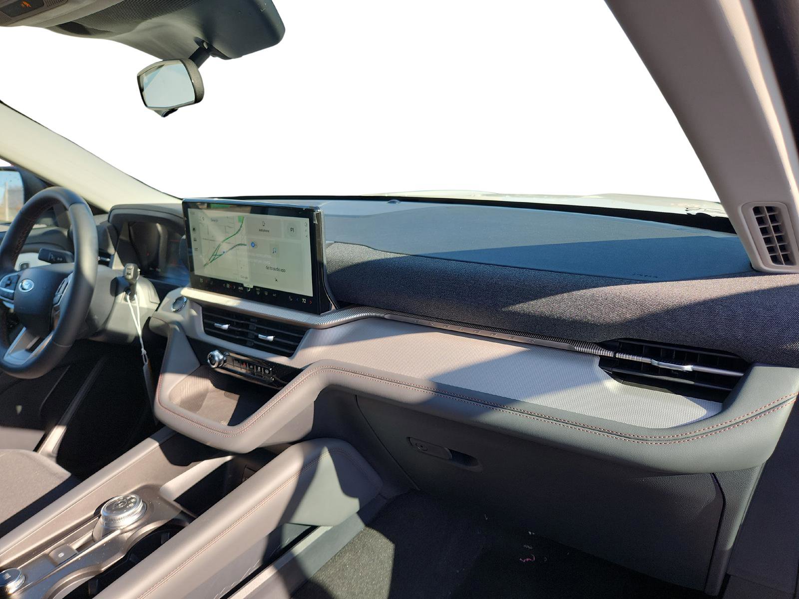 New 2026 Ford Explorer Active image 26