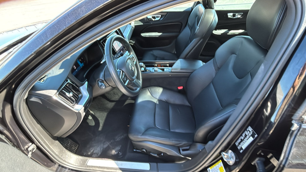 Certified 2024 Volvo S60 B5 Core w/ Climate Package AWD/4WD image 24