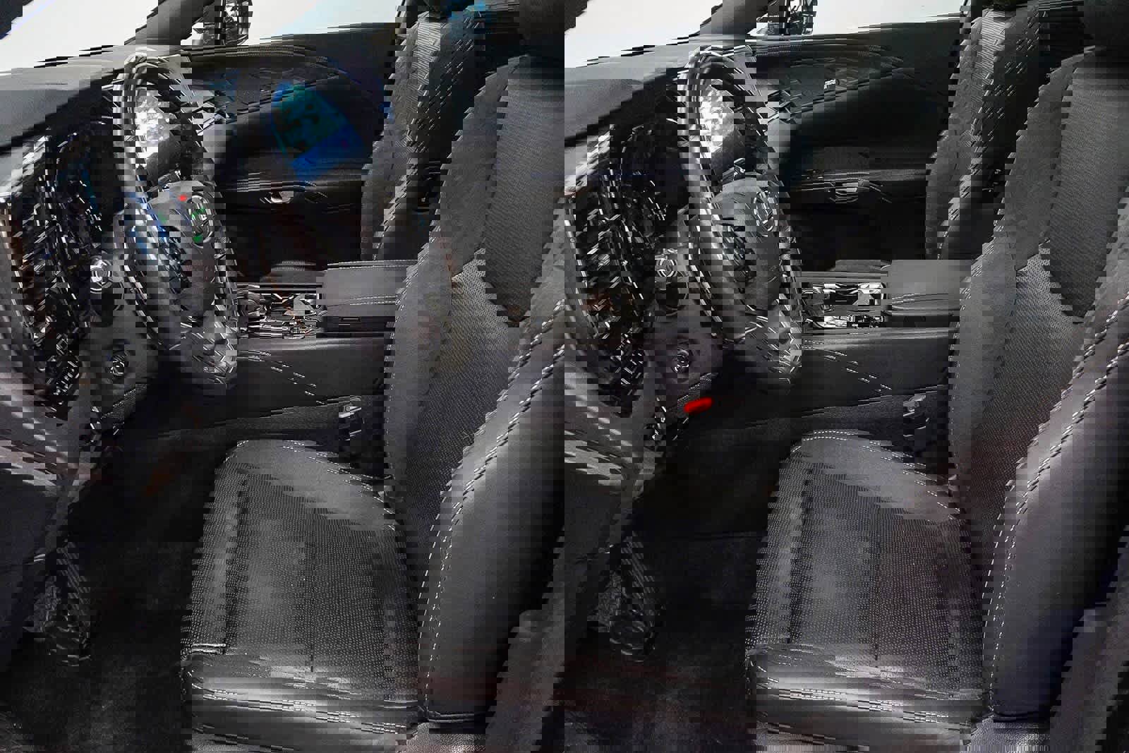 Used 2024 Lexus RX 450h Luxury image 18