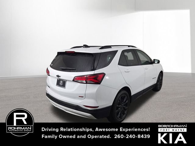 Used 2022 Chevrolet Equinox RS w/ LPO, Floor Liner Package image 6