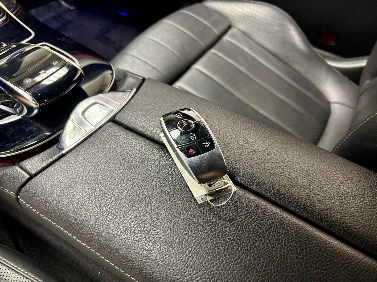 Used 2020 Mercedes-Benz E 450 Cabriolet w/ AMG Line image 36