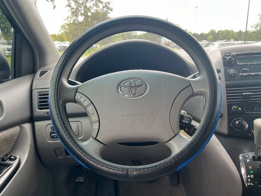 Used 2007 Toyota Sienna FWD image 19