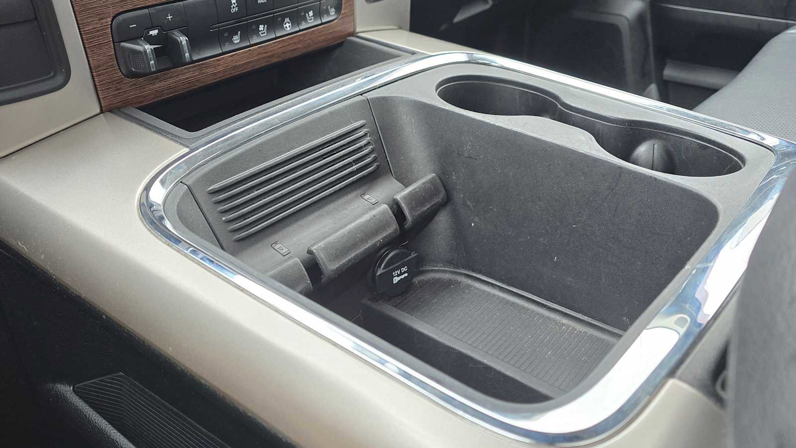 Used 2018 RAM 3500 Laramie w/ Convenience Group image 34