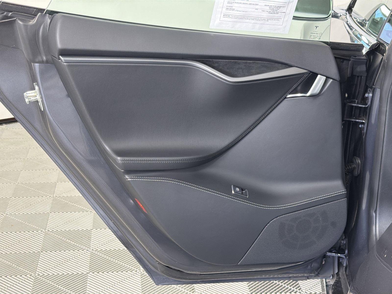 Used 2021 Tesla Model S Performance image 26