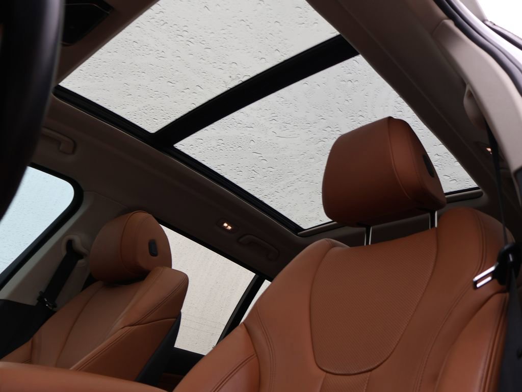 Used 2021 BMW X7 xDrive40i w/ Premium Package image 47