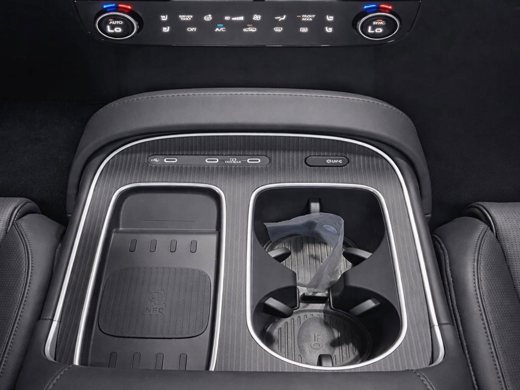 New 2026 Hyundai Palisade Calligraphy FWD image 19