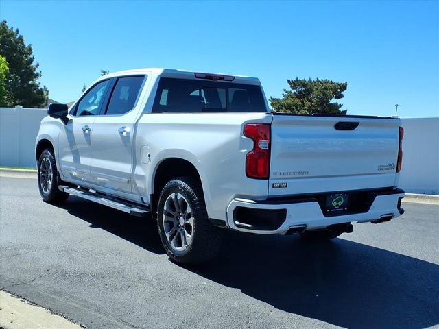 Used 2023 Chevrolet Silverado 1500 High Country w/ Technology Package AWD/4WD image 7
