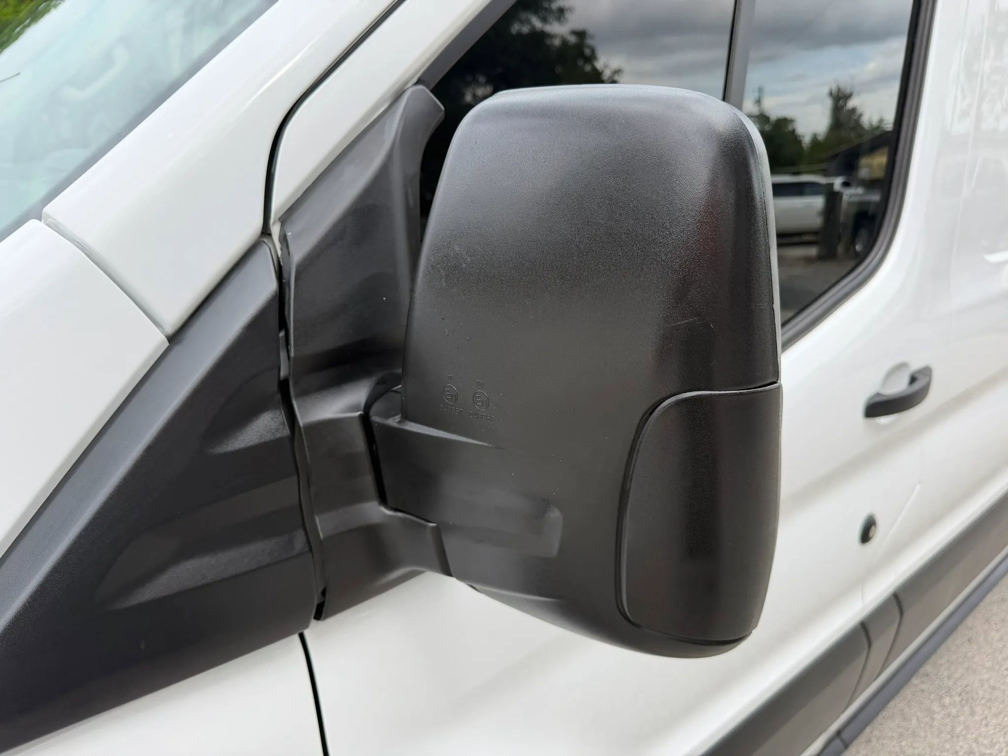 Used 2023 Ford Transit 250 148 High Roof w/ Load Area Protection Package RWD image 18