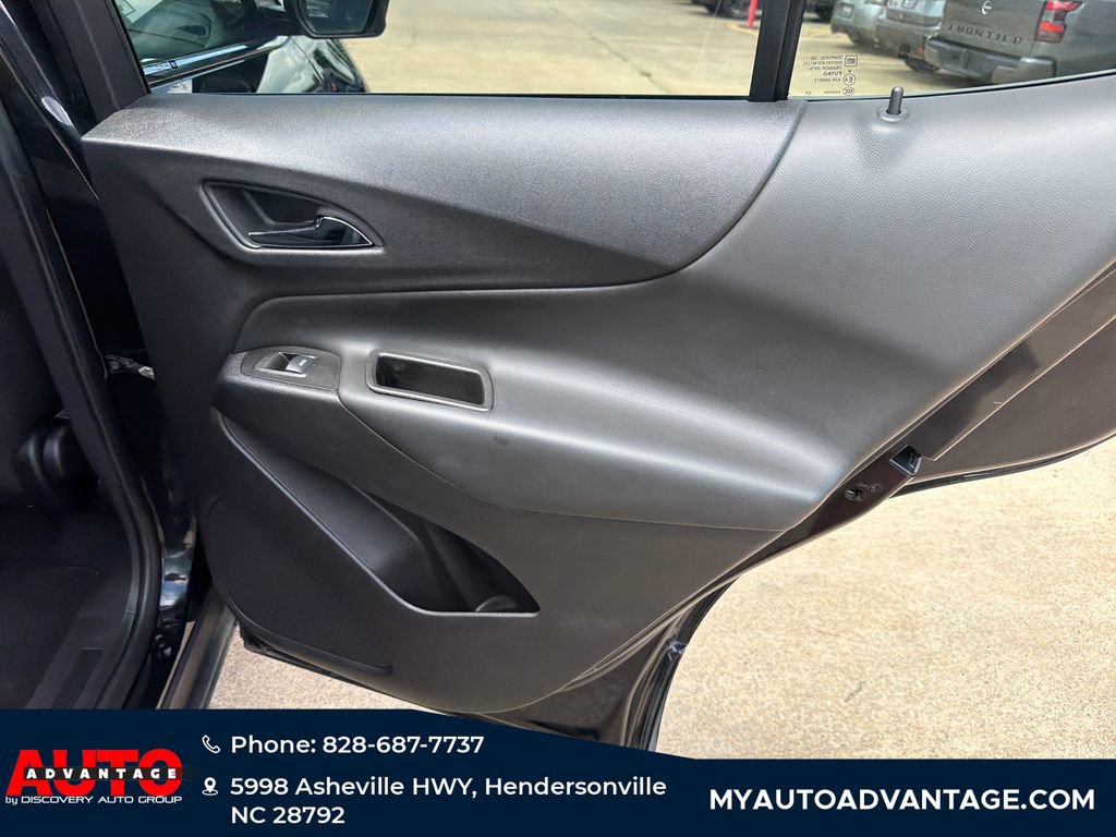 Used 2024 Chevrolet Equinox LT AWD/4WD image 35