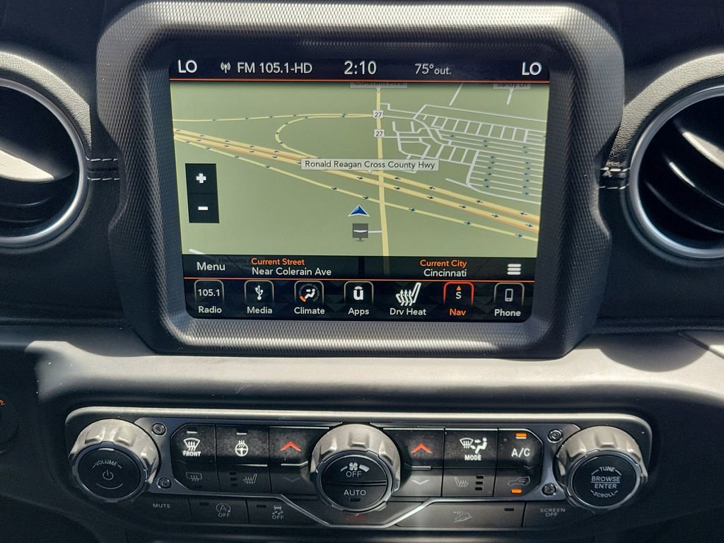 Used 2019 Jeep Wrangler Unlimited Sahara AWD/4WD image 20