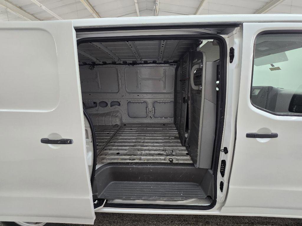 Used 2021 Nissan NV 2500 S RWD image 14