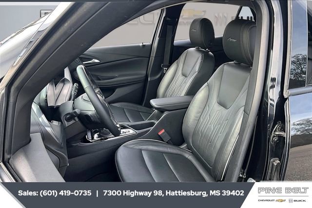 Certified 2024 Buick Encore GX Avenir image 18