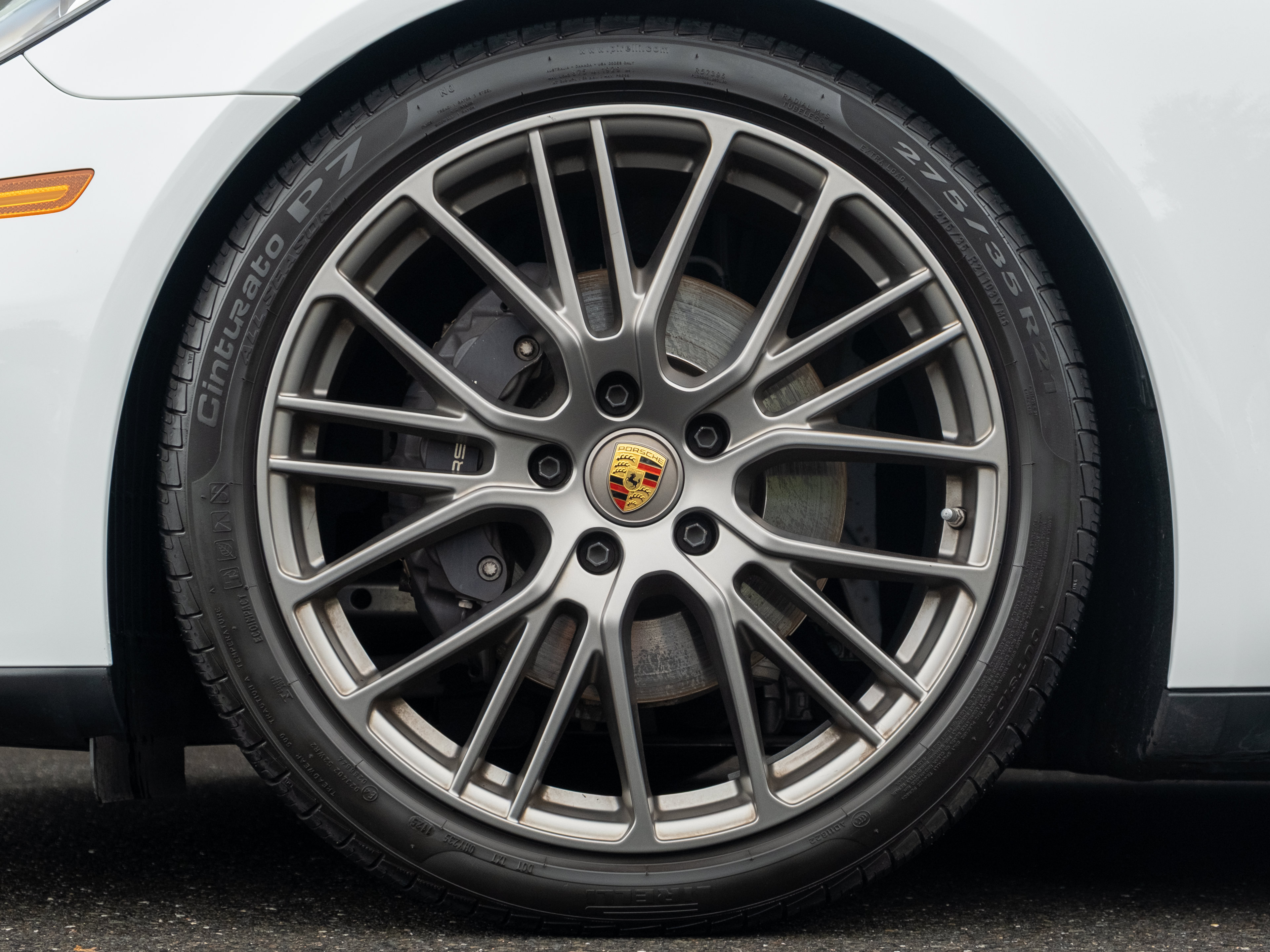 Certified 2023 Porsche Panamera 4 Platinum Edition AWD/4WD image 12