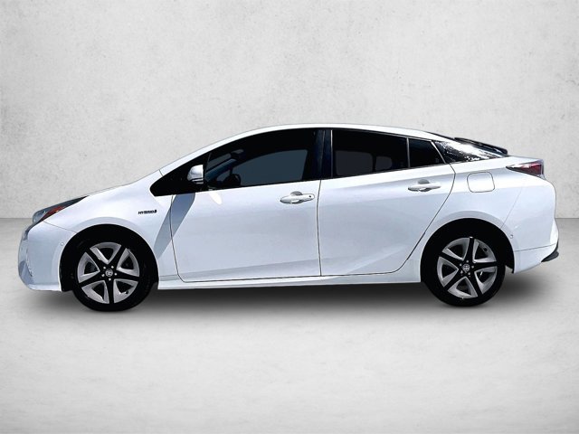 Used 2018 Toyota Prius Three Touring FWD image 6