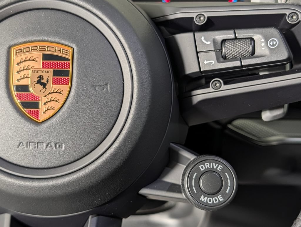 New 2026 Porsche Cayenne Coupe AWD/4WD image 39