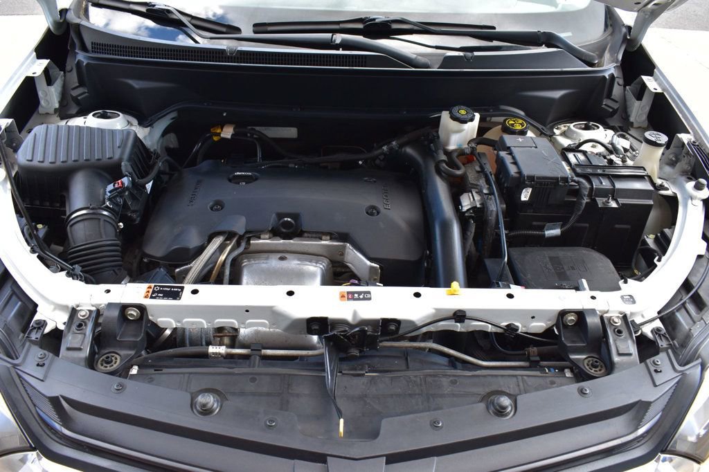 Used 2018 Chevrolet Equinox LT image 15