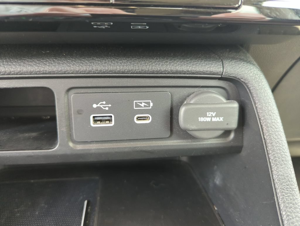Used 2024 Honda Pilot Elite image 41