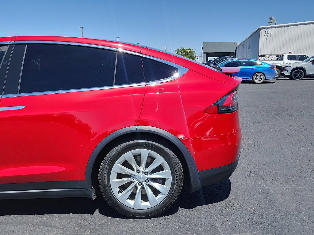 Used 2021 Tesla Model X Long Range AWD/4WD image 9