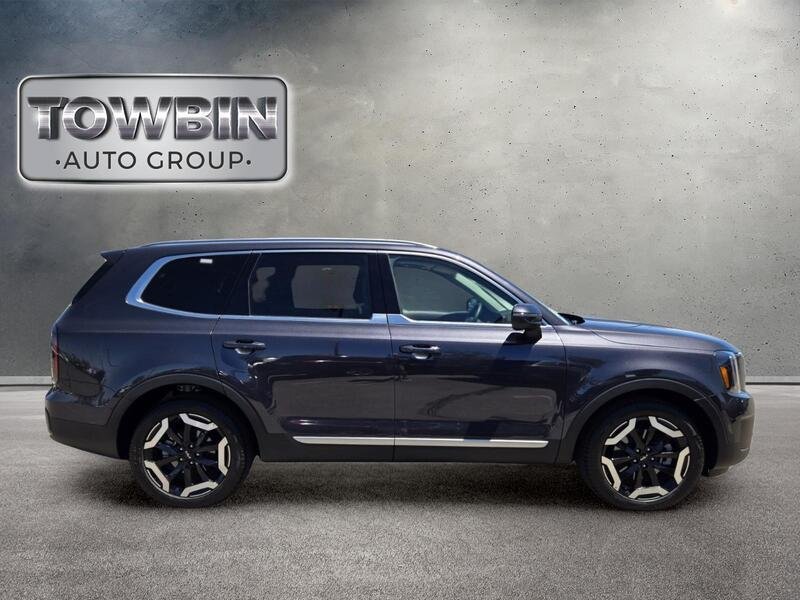 Certified 2025 Kia Telluride EX FWD image 3