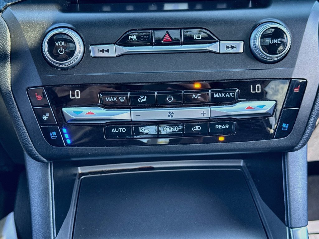 Used 2020 Ford Explorer ST w/ ST Street Pack AWD/4WD image 16