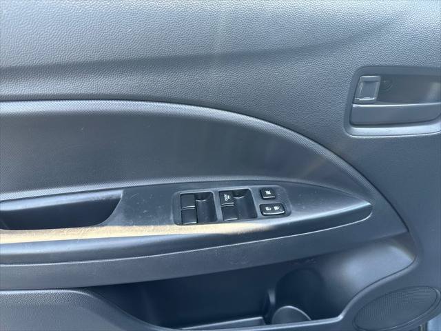 Used 2024 Mitsubishi Mirage G4 ES FWD image 11