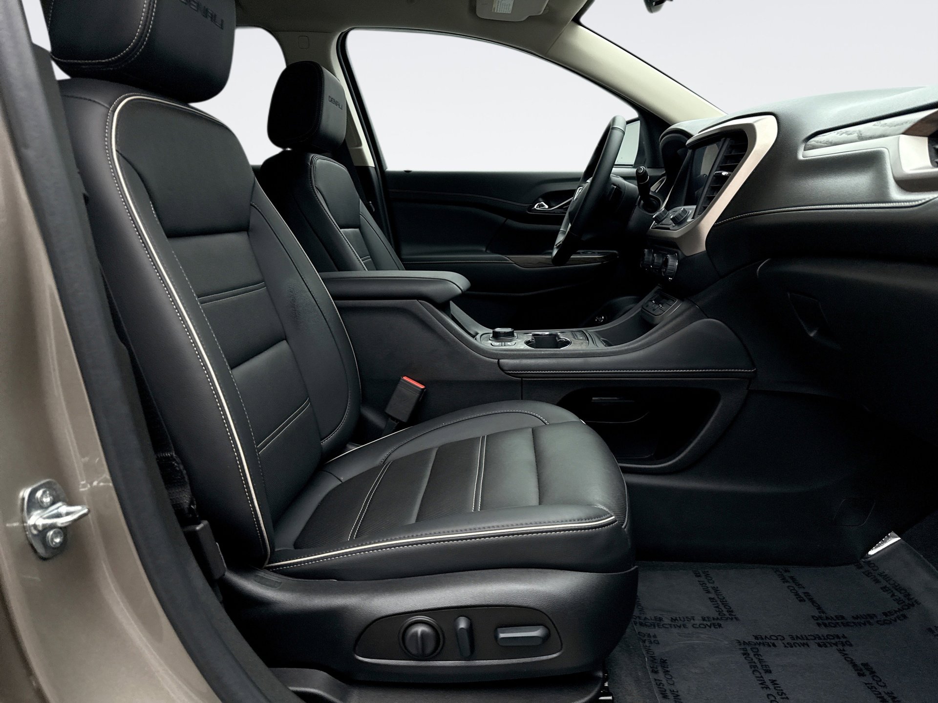 Used 2023 GMC Acadia Denali w/ Denali Technology Package image 19