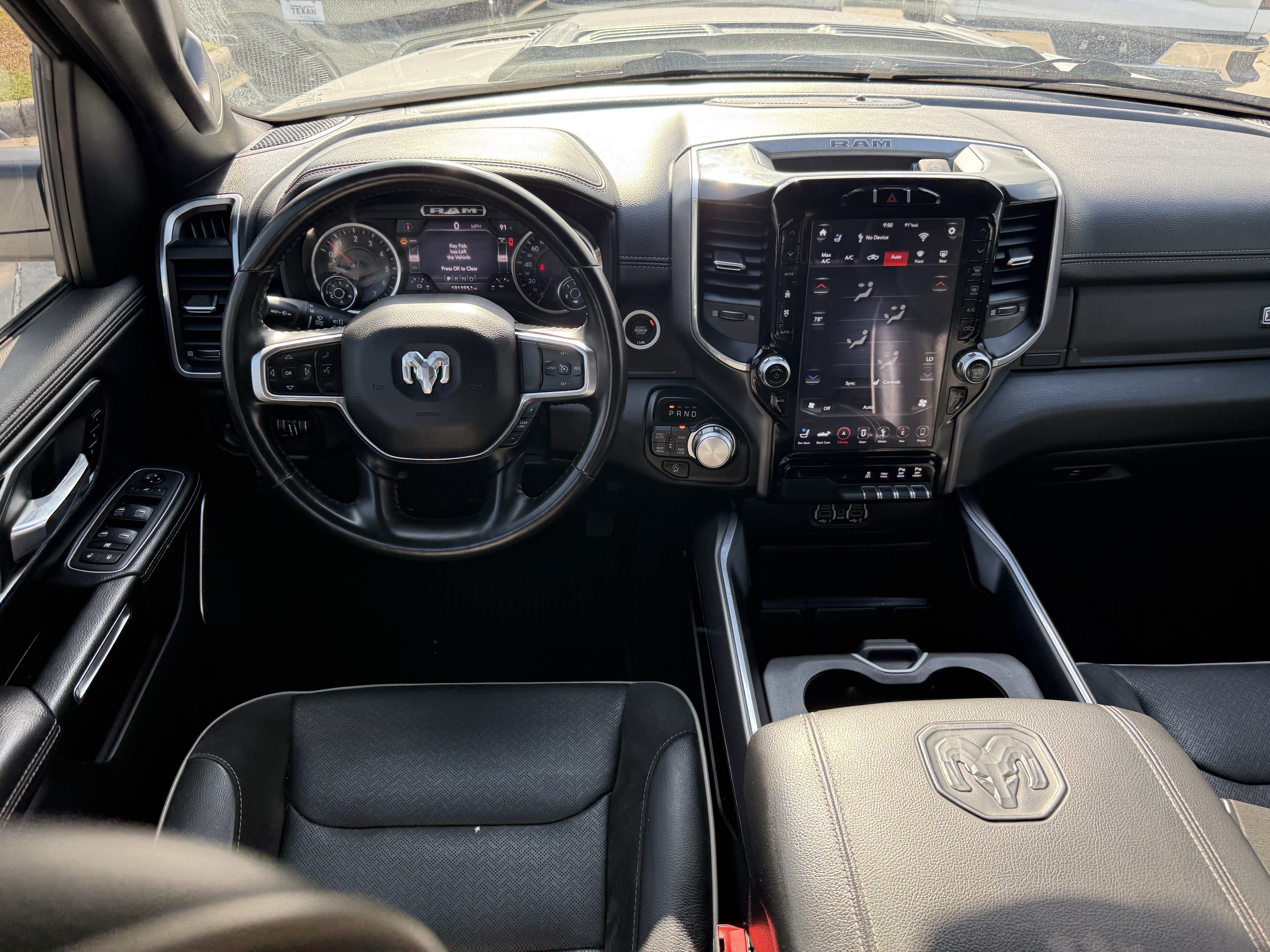 Used 2021 RAM 1500 Laramie w/ Sport Appearance Package AWD/4WD image 14