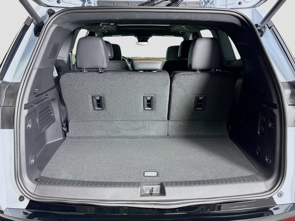 New 2026 GMC Acadia Denali Ultimate AWD/4WD image 27