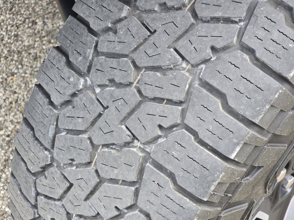 Used 2022 Jeep Gladiator Mojave w/ LED Lighting Group image 32