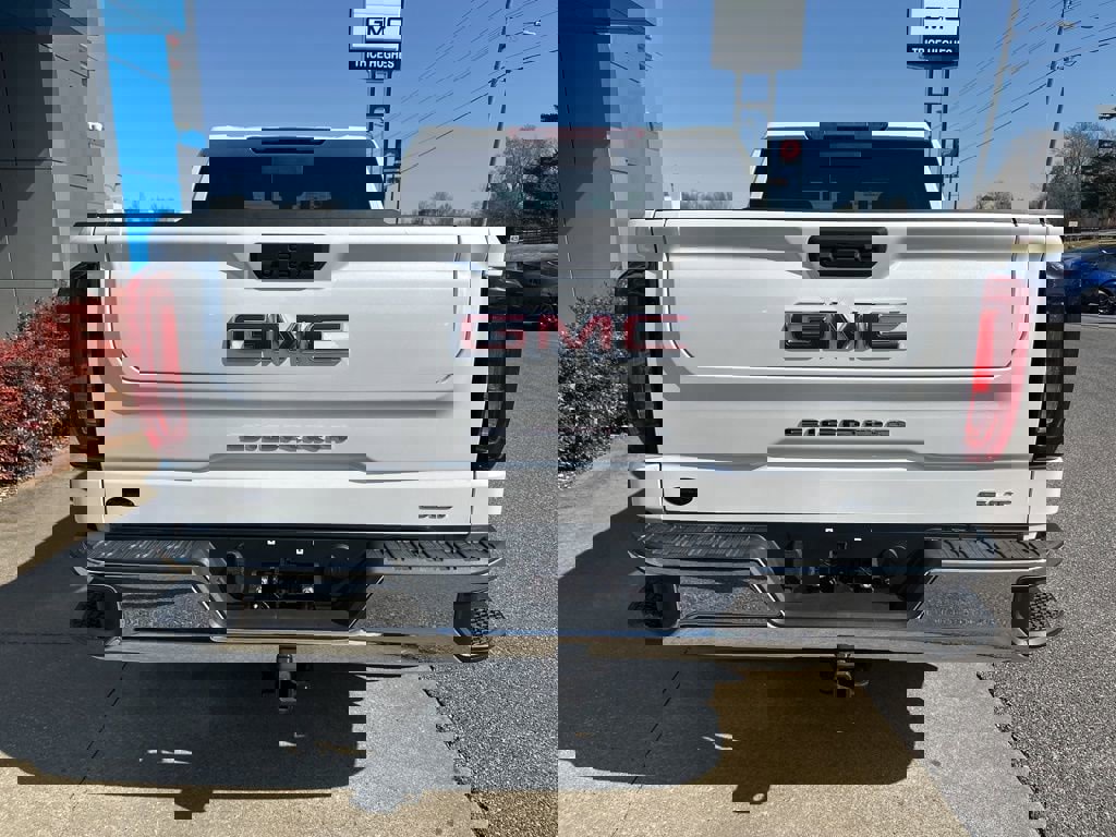 Used 2022 GMC Sierra 1500 SLT w/ SLT Convenience Package image 8