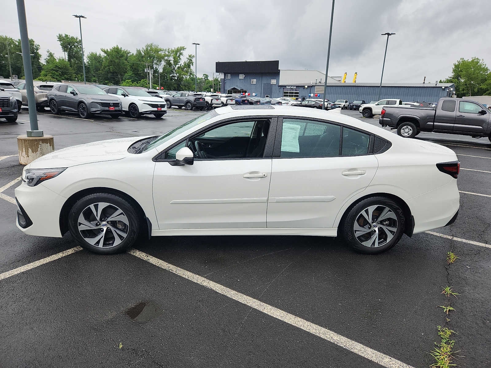 Used 2024 Subaru Legacy Premium AWD/4WD image 7