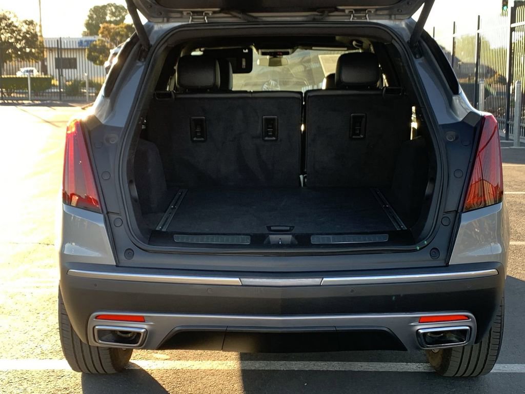 Certified 2025 Cadillac XT5 Premium Luxury image 24