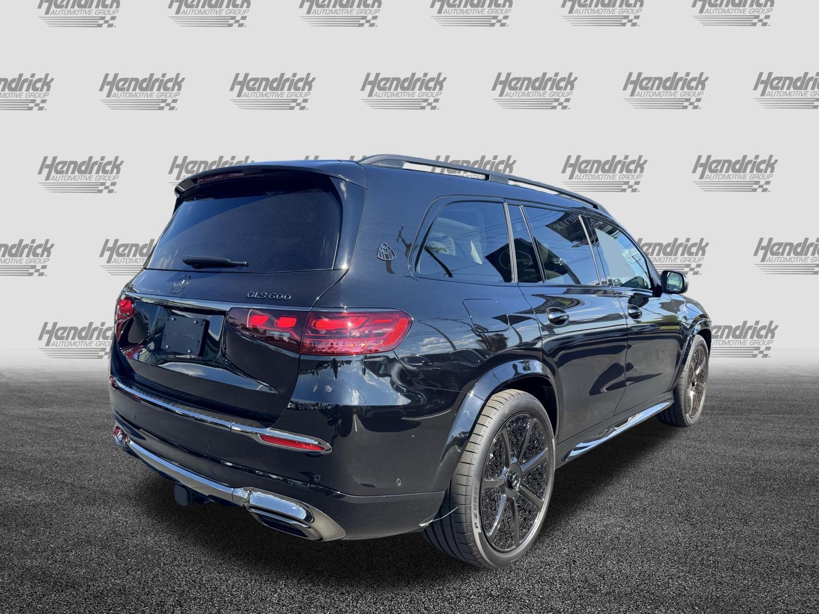 Certified 2025 Mercedes-Benz Maybach GLS 600 4MATIC image 10